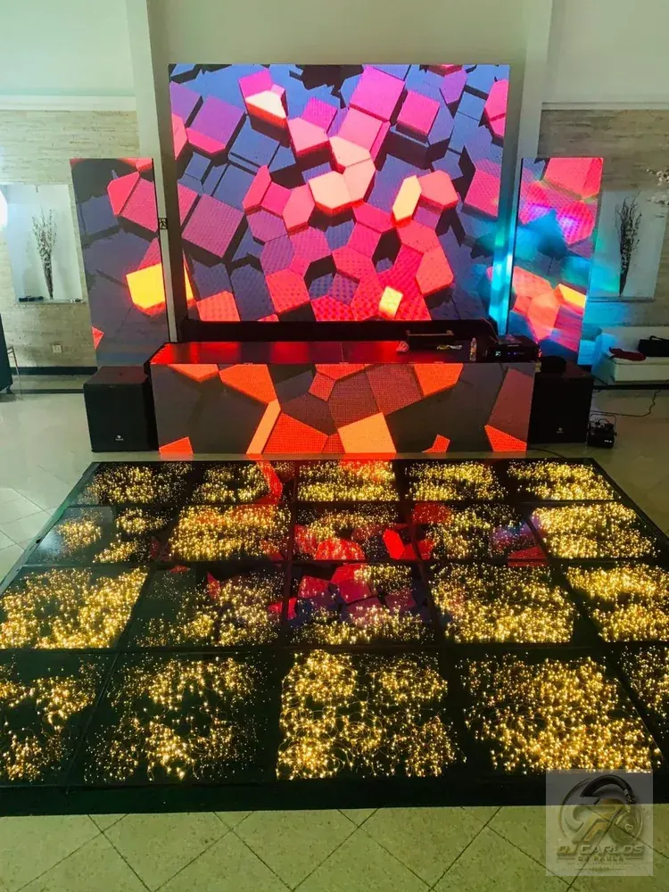 Pista de LED em casamento - Mandala Eventos
